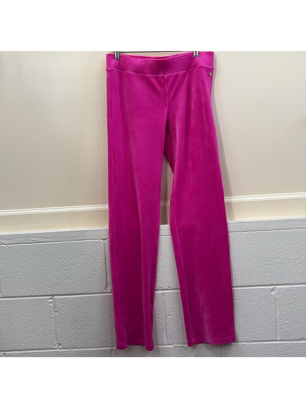 Lilly Pulitzer women’s M NWT Jordynne Velour Berry Soiree Pants